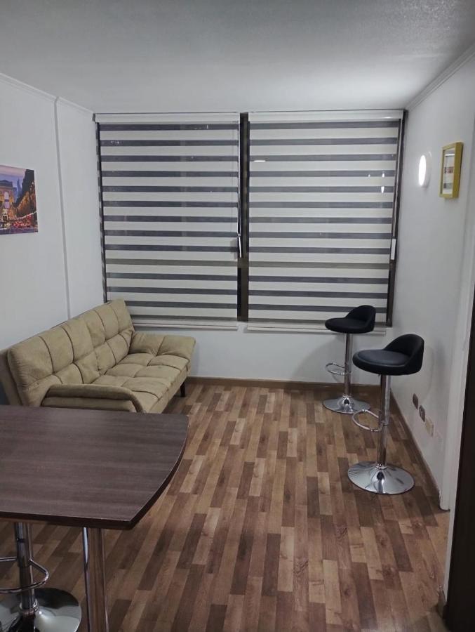 Gamero A Pasos De Metro Hospitales * Santiago
